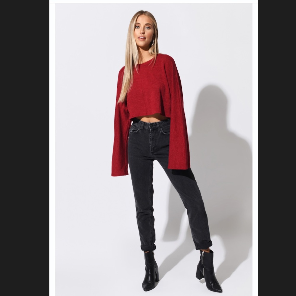 Tobi hang loose red bell sleeve top